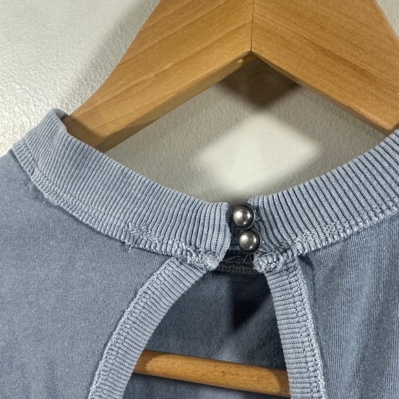 Gilded Intent Chic Sleeveless Blue Gray Women's Muscle Tee Tank Medium - Picture 8 of 11